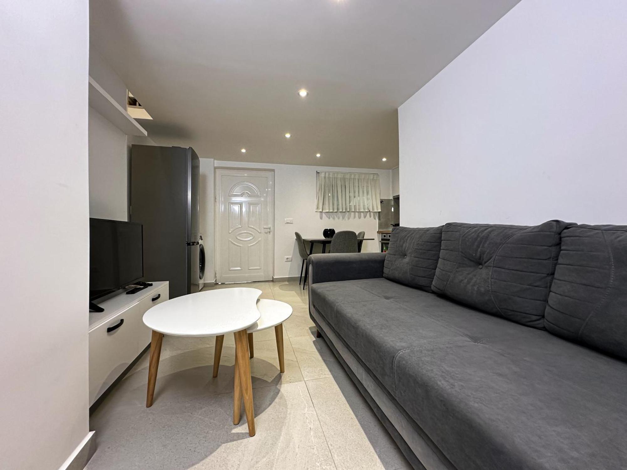 Home Select Tirana 2 Екстер'єр фото