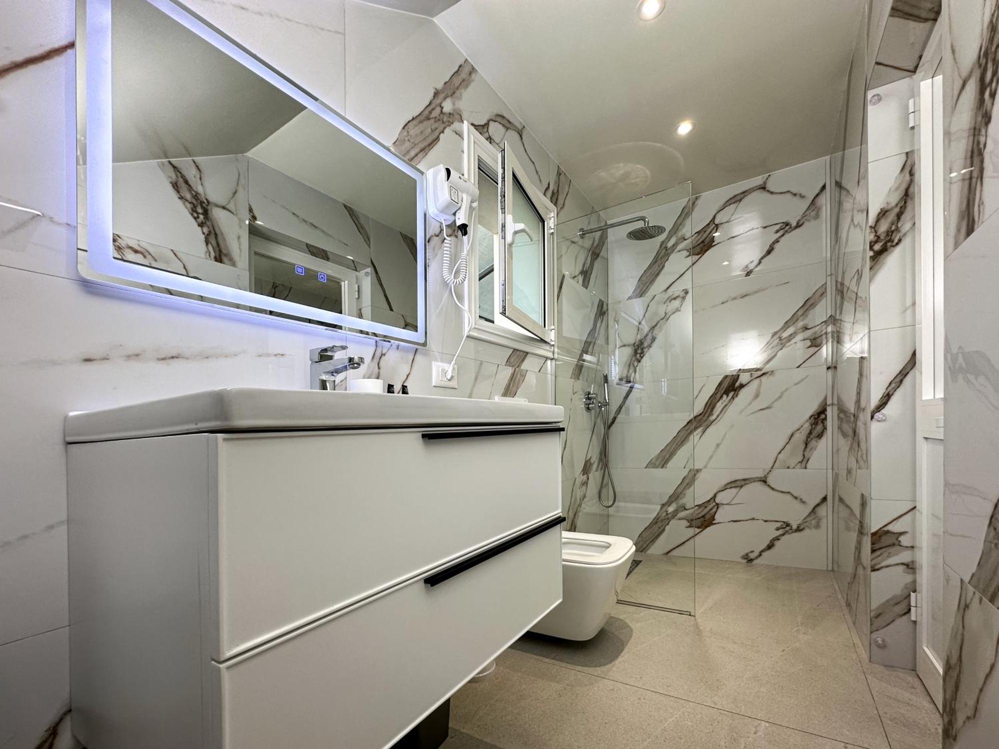 Home Select Tirana 2 Екстер'єр фото