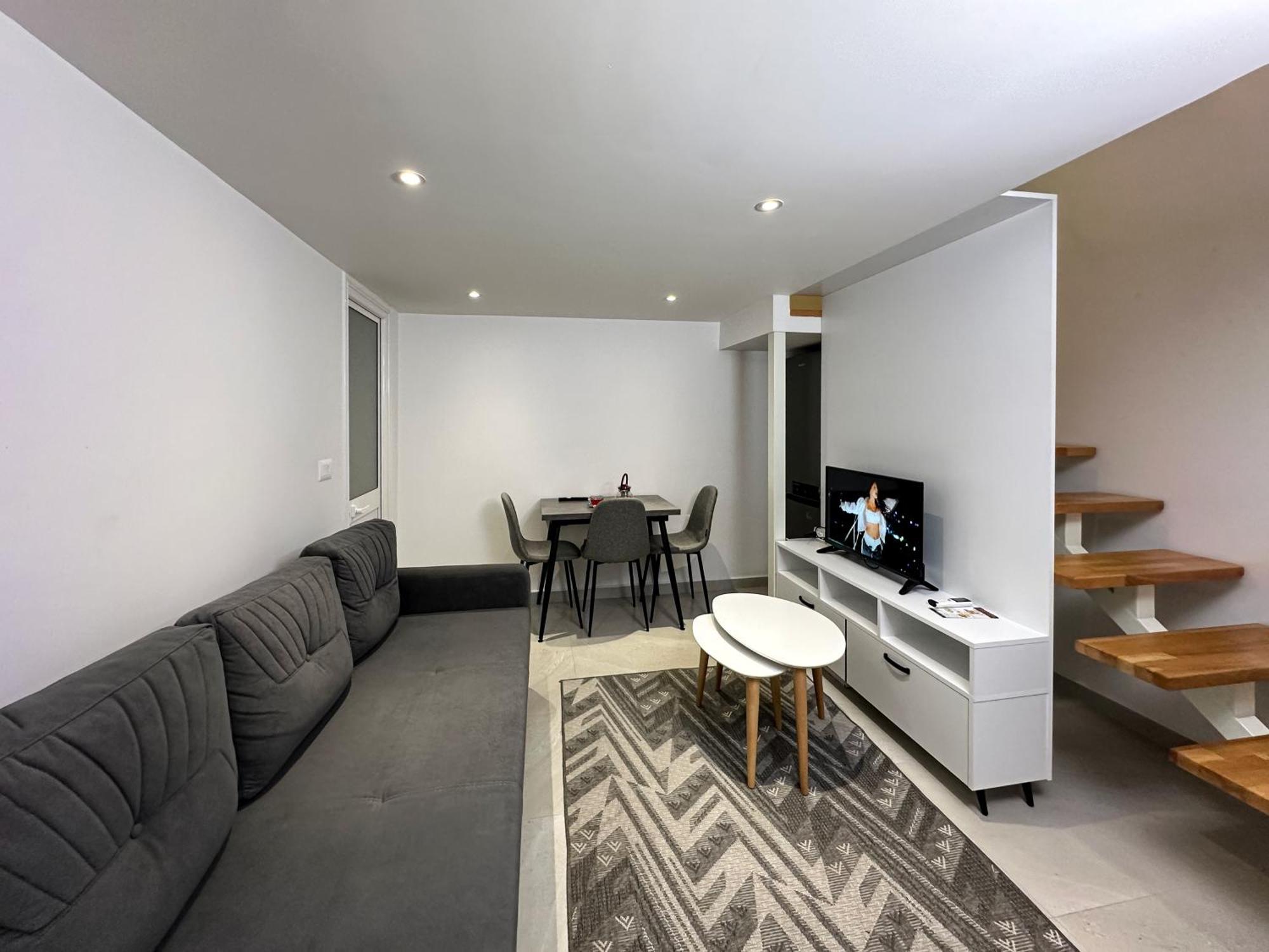 Home Select Tirana 2 Екстер'єр фото