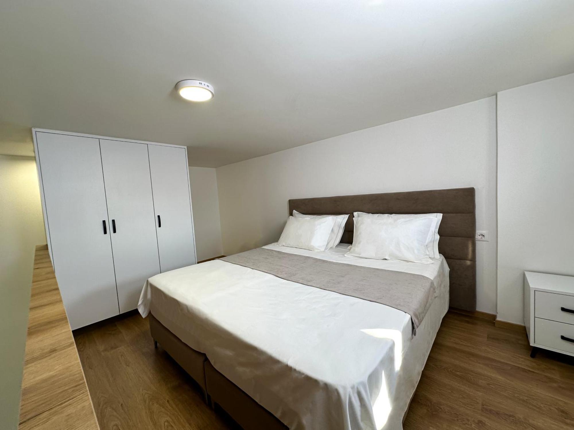 Home Select Tirana 2 Екстер'єр фото