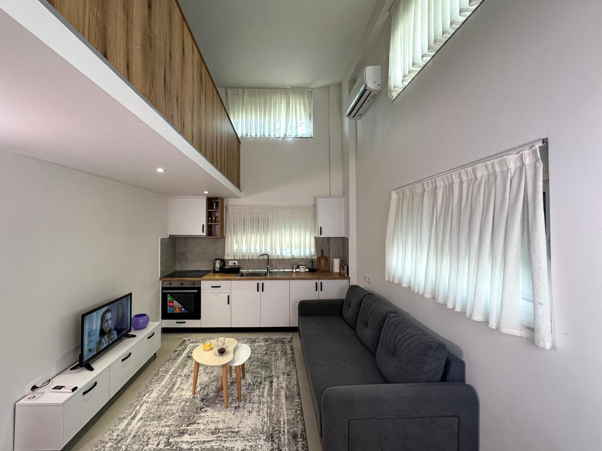 Home Select Tirana 2 Екстер'єр фото